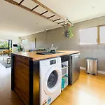 Elegant House Where You Call It Home In Northcote